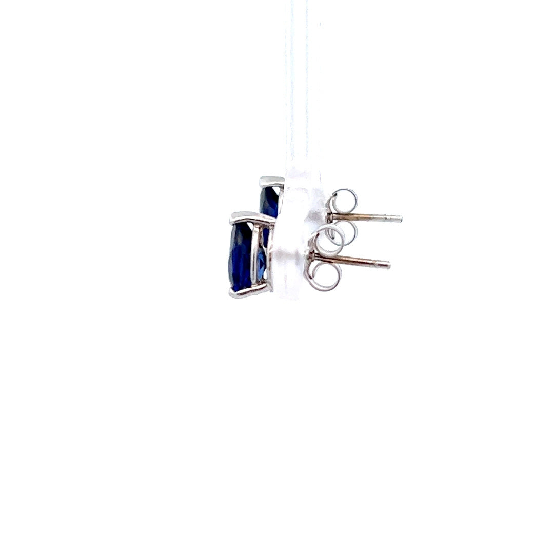 14Kt W-Gold Stud Earrings w/ Pear Shape Blue Sapphire